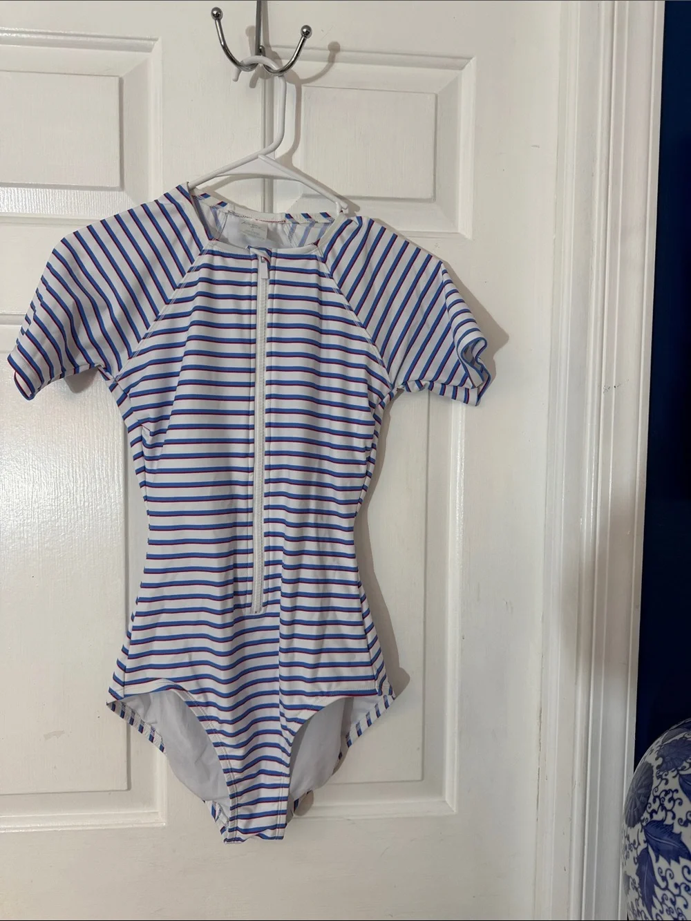 Kona Sol White and Blue Striped One-Piece Rash Guard Swimsuit Size Small